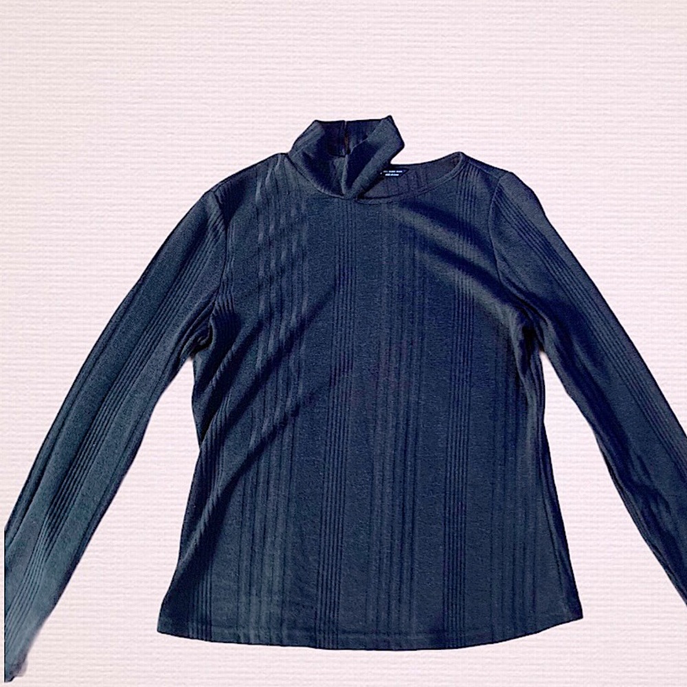 Asymmetrical Neck Ribbed Tee